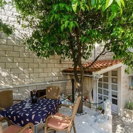 Apartment Wild Orange- One Bedroom With Terrace Dubrovnik